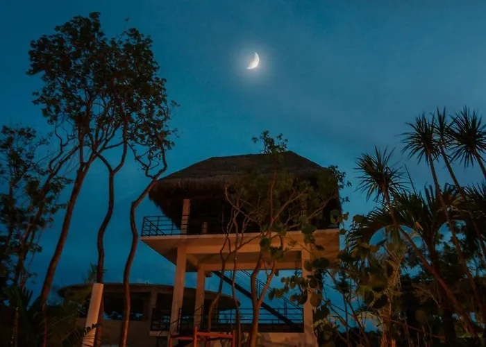 Adora Distinctive Residences Aparthotel