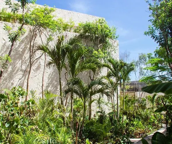 Adora Distinctive Residences
