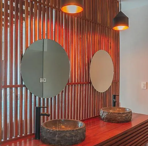 Adora Distinctive Residences Aparthotel *